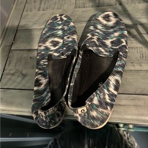 Air walk Size 11 Flats